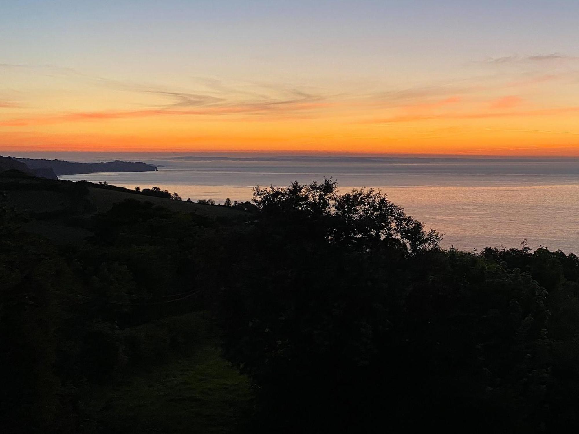 Cliff Lodge Торки Екстериор снимка
